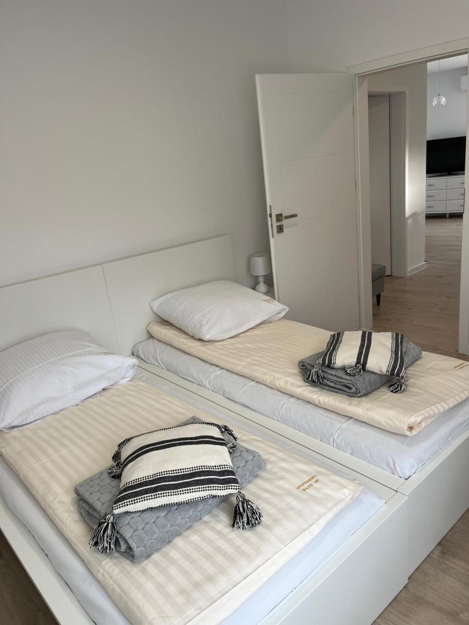 Baltic Vip Nowe Apartamenty Blisko Plazy Rewal Esterno foto
